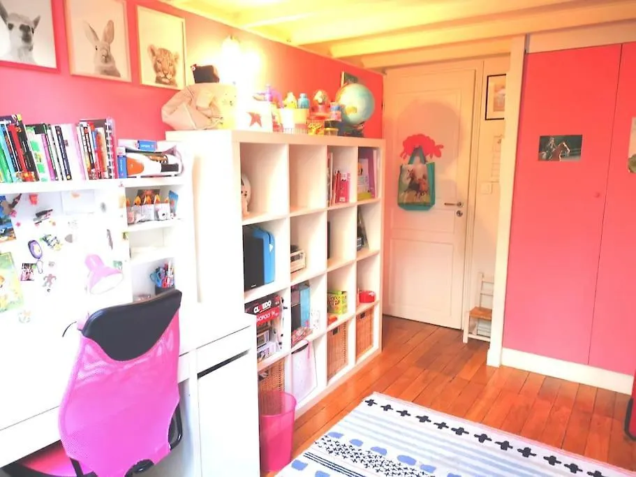 Beautiful Quiet Family Loft Апартаменты *